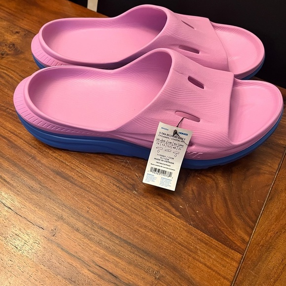 HOKA Men’s Pink/ blue Slide Recovery 3 Slide Sandals - Picture 5 of 9